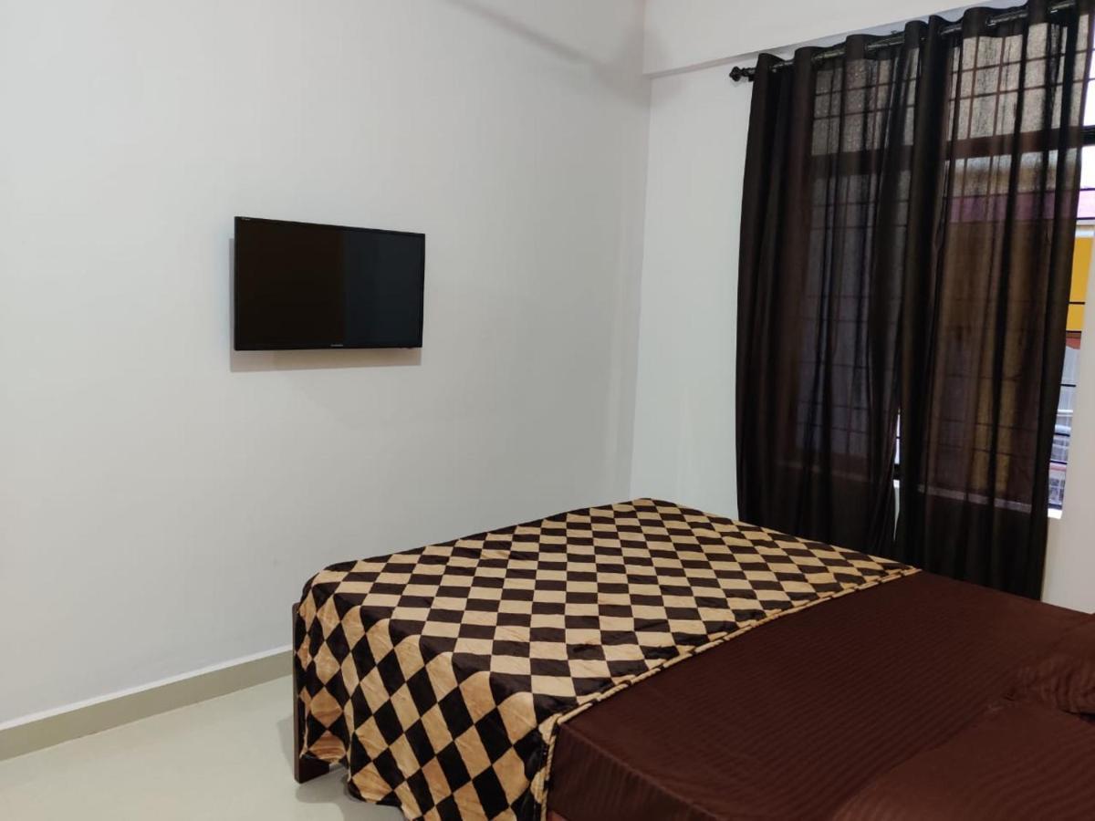Rishi House Hotel Arambol Exterior photo