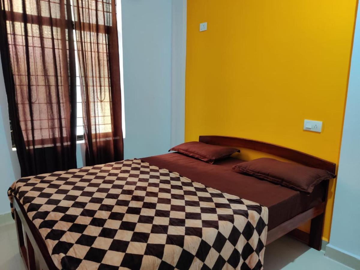 Rishi House Hotel Arambol Exterior photo